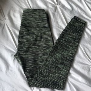 Old Navy Active Green Leggings Go-Dry